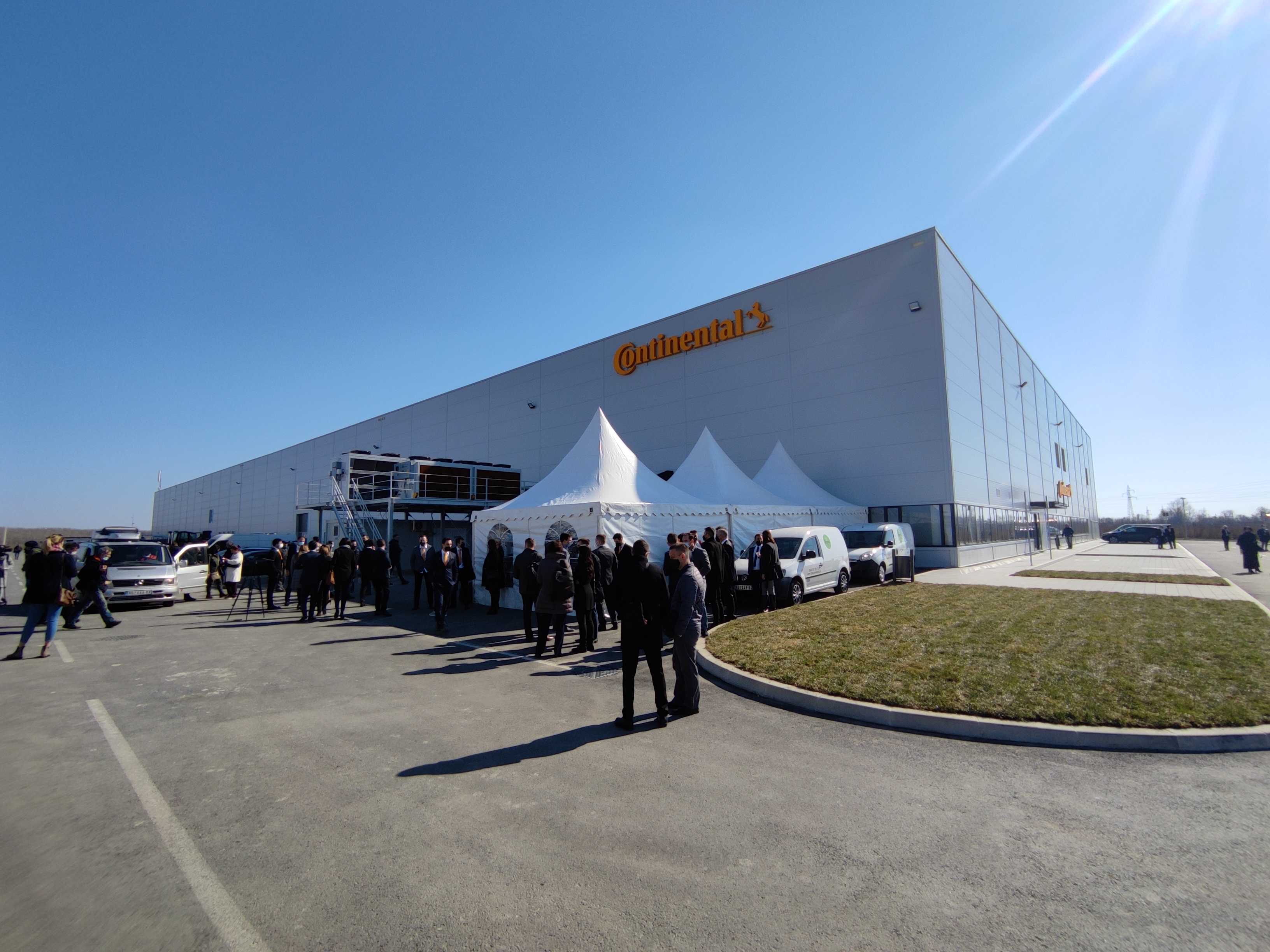 Svečano otvaranje fabrike "Continental Automotive Serbia" u Kaću, za proizvodnju elektronskih uređaja u automobilskoj industriji